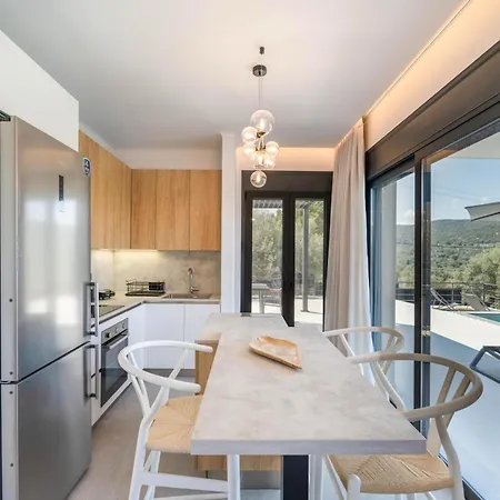 Villa Tina Spartokhórion