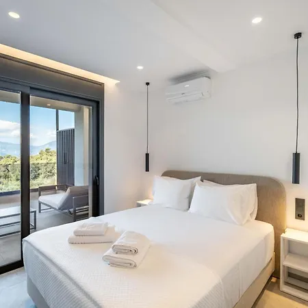 Vilă Tina Spartokhórion