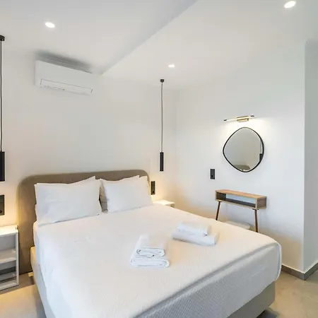 Tina * Spartokhórion