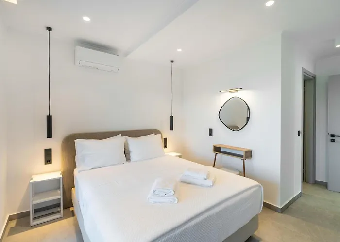 Tina * Spartokhórion